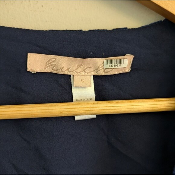 Hutch Claudia Velvet Burnout Crop Wrap Top Size S Blue - Picture 6 of 6